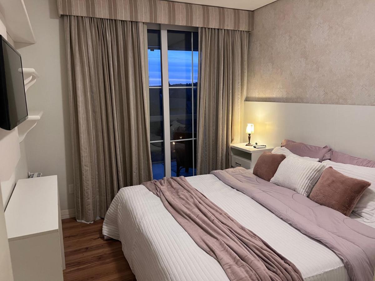 Home Gramado- 400 Metros Da Rua Coberta Екстериор снимка